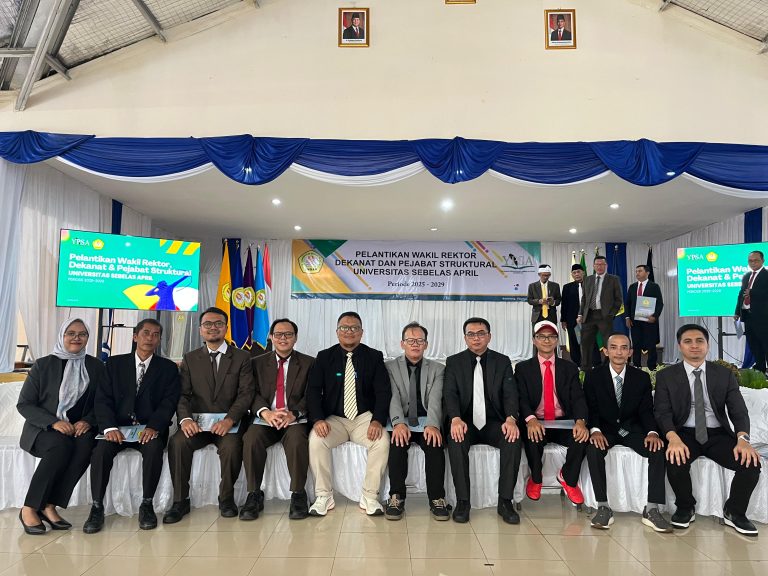 Rektor UNSAP Lantik Dekan, Wakil Dekan dan Pejabat Struktural Fakultas Teknologi Informasi Periode 2025-2029